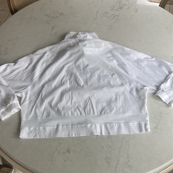 Lululemon jacket - Picture 2 of 5